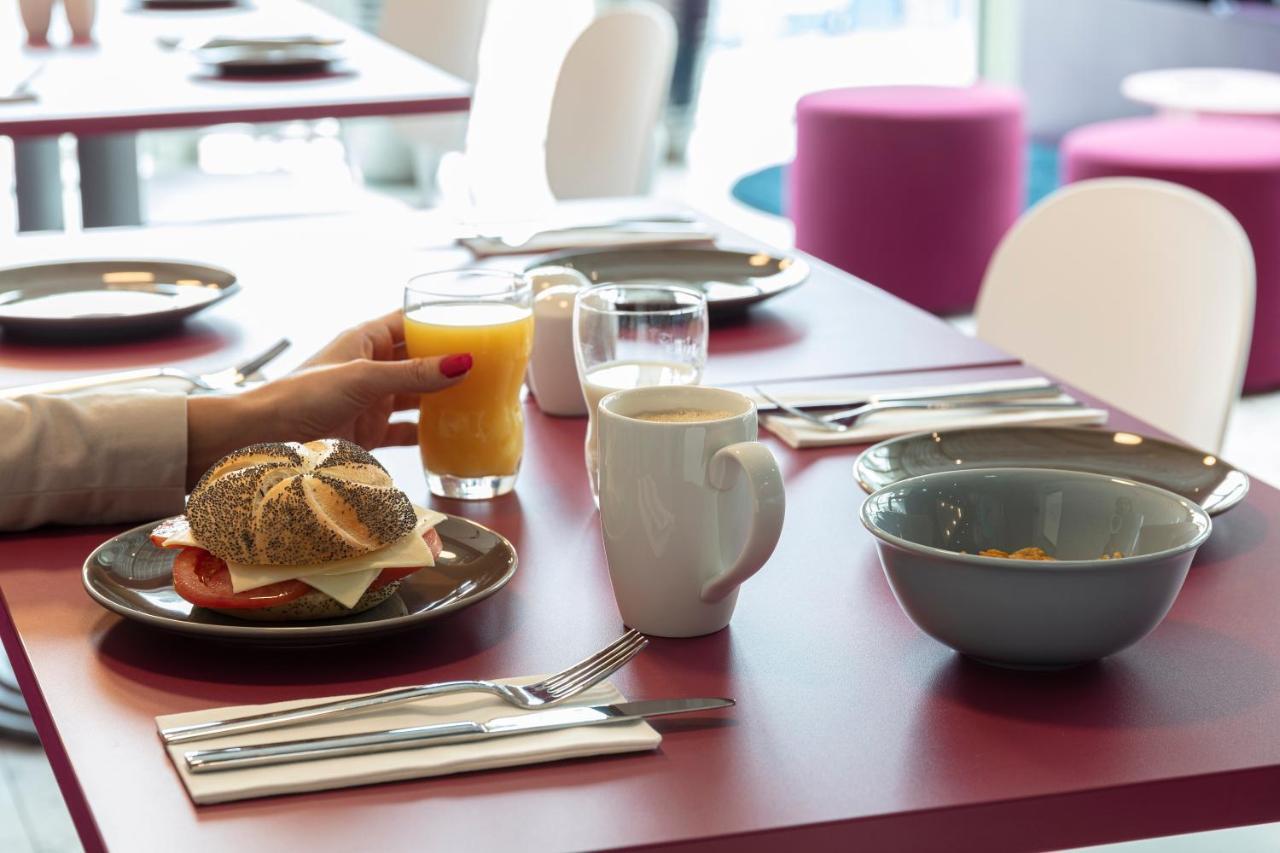 Ibis Styles Muenchen Perlach Bagian luar foto